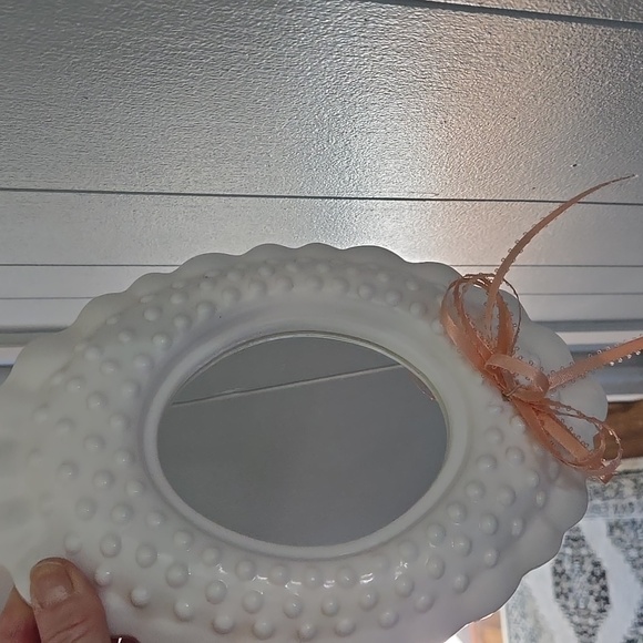 Vintage Wall Decor White Hobnail SET 5 Matching Burwood Baskets Mirror Butterfly - Picture 10 of 17